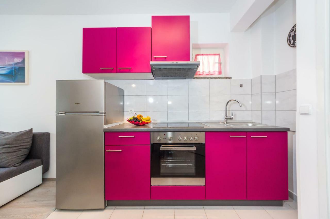 Apartman Nino Novigrad  Buitenkant foto